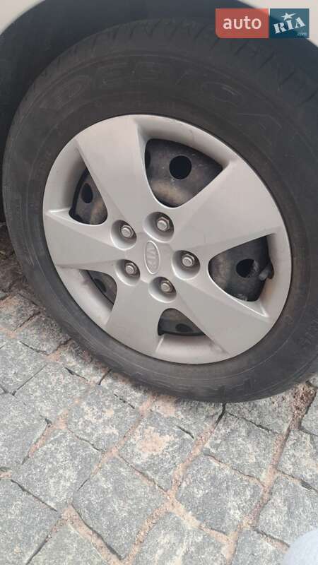 Хэтчбек Kia Ceed 2007 в Черняхове фото 11 Хэтчбек Kia Ceed 2007 в Черняхове