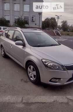 Універсал Kia Ceed 2010 в Вінниці