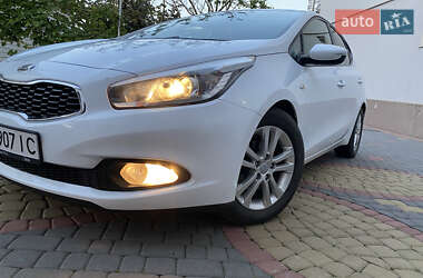 Хэтчбек Kia Ceed 2012 в Старом Самборе