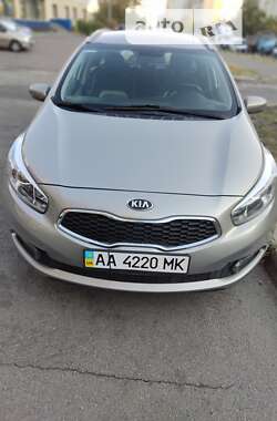 Универсал Kia Ceed 2012 в Киеве