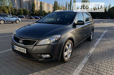 Універсал Kia Ceed 2012 в Одесі