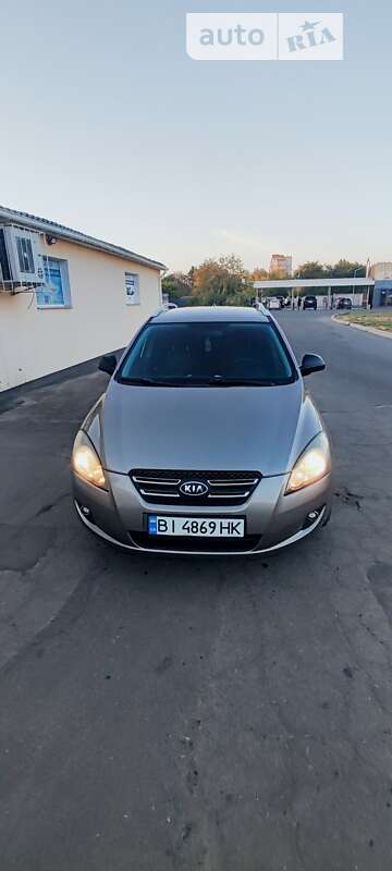 Универсал Kia Ceed 2008 в Полтаве