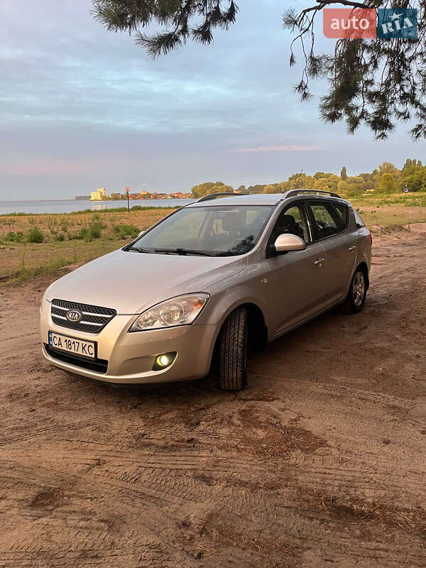 Універсал Kia Ceed 2008 в Черкасах