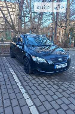 Хэтчбек Kia Ceed 2007 в Львове