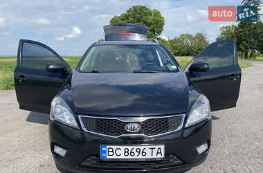 Универсал Kia Ceed 2012 в Золочеве