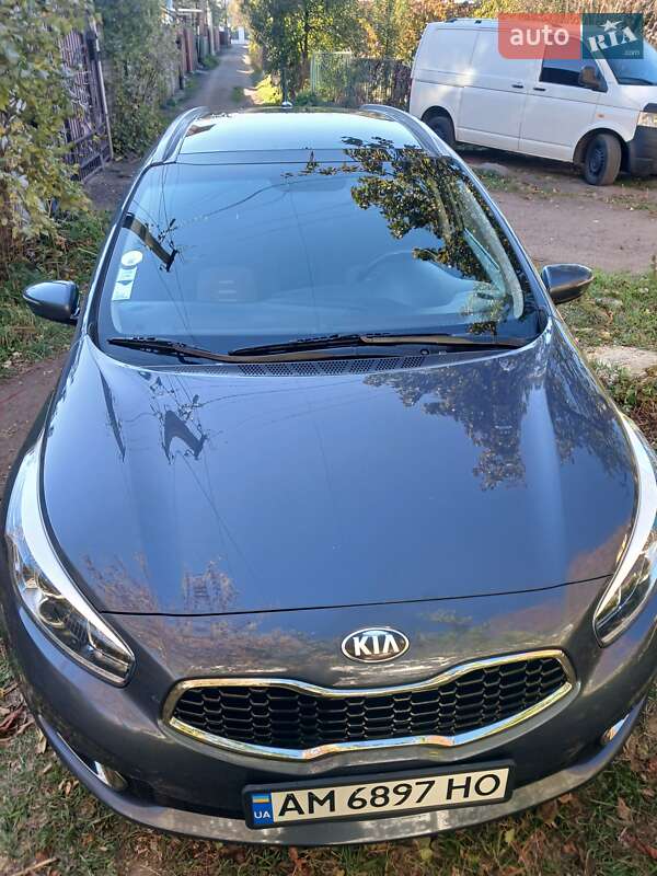 Універсал Kia Ceed 2012 в Житомирі