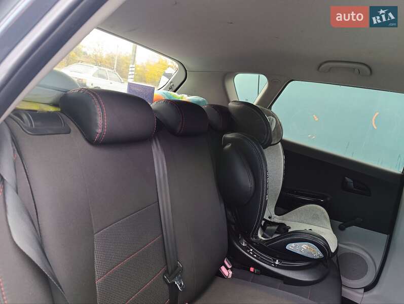 Хетчбек Kia Ceed 2007 в Кам'янському фото 8 Хетчбек Kia Ceed 2007 в Кам'янському