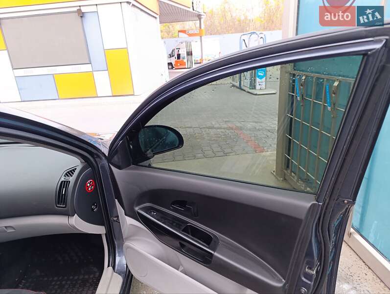 Хетчбек Kia Ceed 2007 в Кам'янському