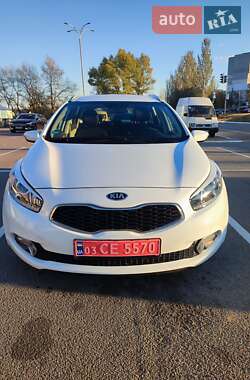 Універсал Kia Ceed 2013 в Кам'янському