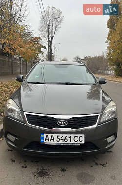 Универсал Kia Ceed 2012 в Киеве