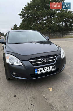 Хетчбек Kia Ceed 2008 в Києві