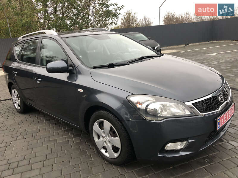 Універсал Kia Ceed 2012 в Рівному