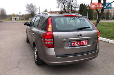 Универсал Kia Ceed 2009 в 