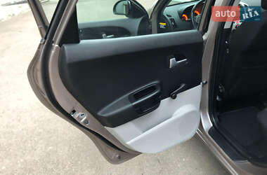 Универсал Kia Ceed 2009 в 