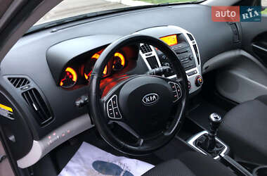 Универсал Kia Ceed 2009 в 