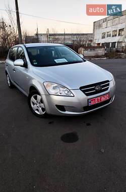 Хэтчбек Kia Ceed 2007 в Белой Церкви