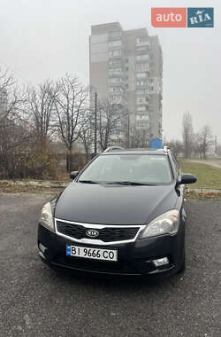 Універсал Kia Ceed 2011 в Горішніх Плавнях