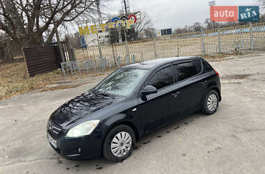 Хэтчбек Kia Ceed 2008 в Днепре