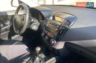 Хэтчбек Kia Ceed 2009 в Бердичеве
