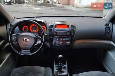 Хетчбек Kia Ceed 2008 в Києві