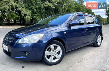 Хетчбек Kia Ceed 2008 в Жовтих Водах