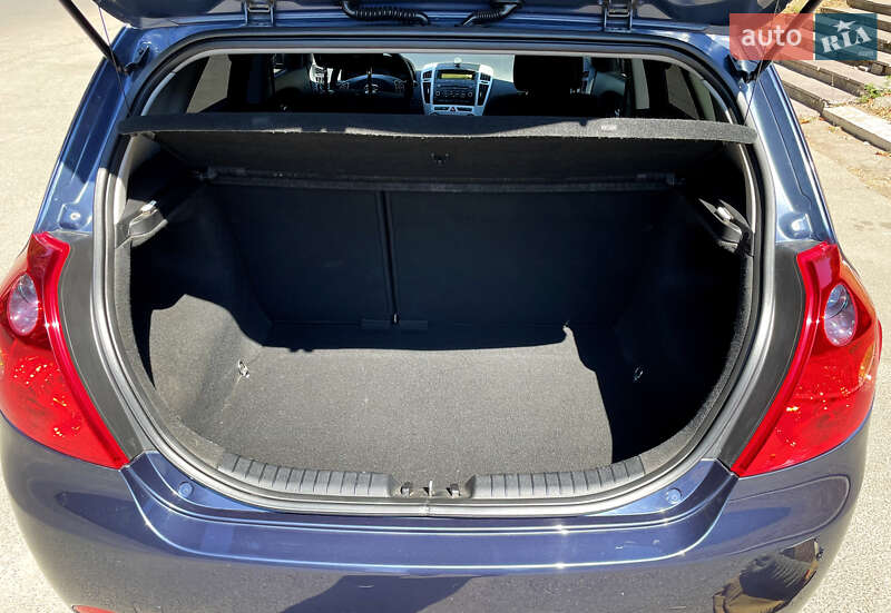 Хетчбек Kia Ceed 2008 в Жовтих Водах