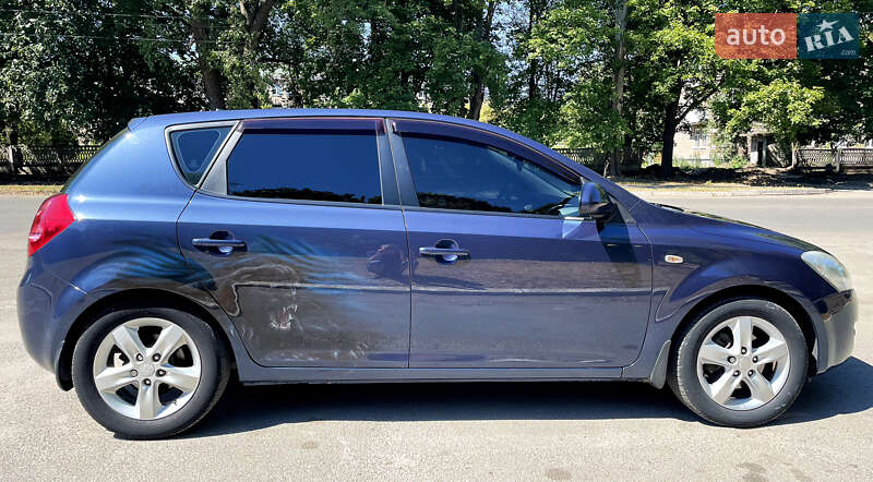 Хетчбек Kia Ceed 2008 в Жовтих Водах