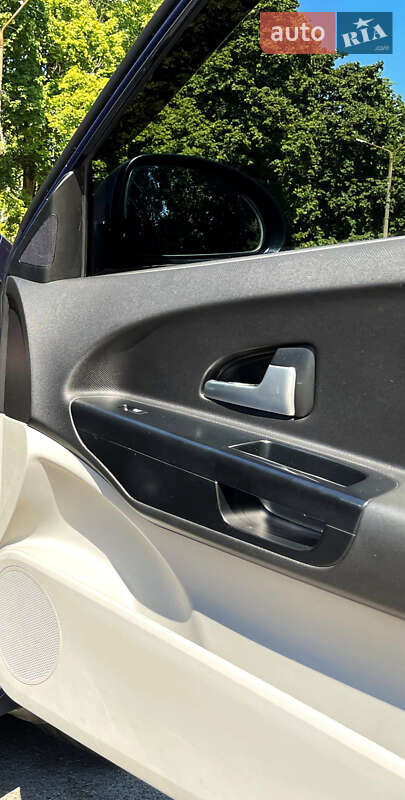 Хетчбек Kia Ceed 2008 в Жовтих Водах
