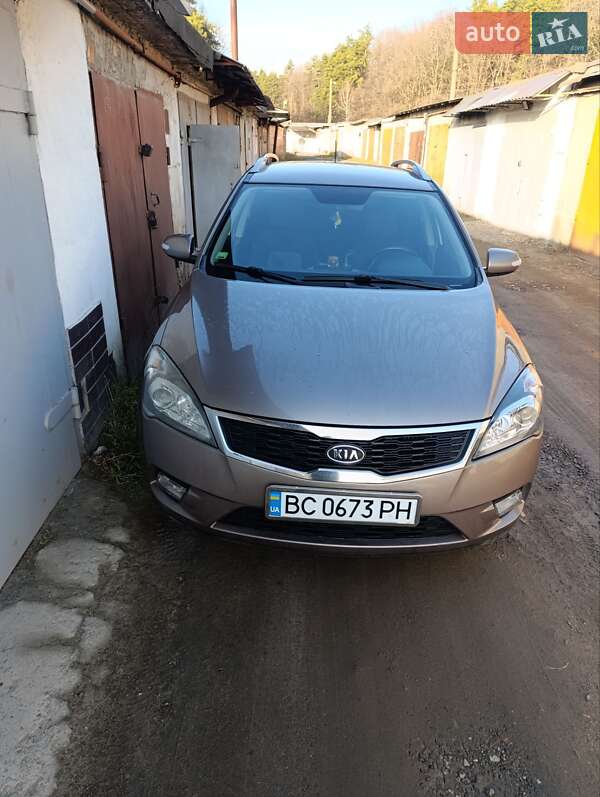 Kia Ceed 2010