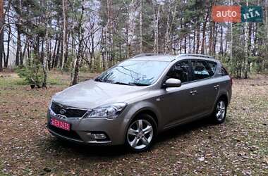 Універсал Kia Ceed 2009 в Лохвиці