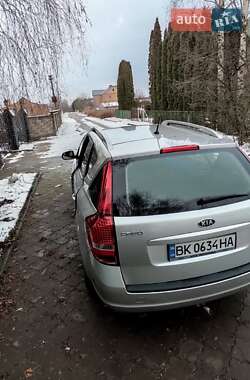 Универсал Kia Ceed 2012 в Ровно