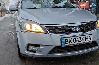 Универсал Kia Ceed 2012 в Ровно