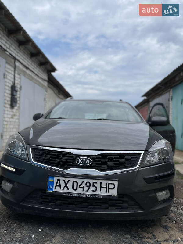 Универсал Kia Ceed 2011 в Харькове фото 2 Универсал Kia Ceed 2011 в Харькове