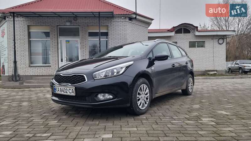 Универсал Kia Ceed 2013 в Смеле