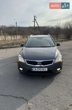 Універсал Kia Ceed 2010 в Умані