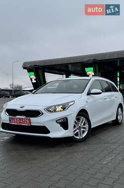 Универсал Kia Ceed 2019 в Луцке