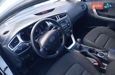 Хетчбек Kia Ceed 2013 в Кагарлику