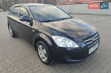 Хетчбек Kia Ceed 2008 в Кременчуці