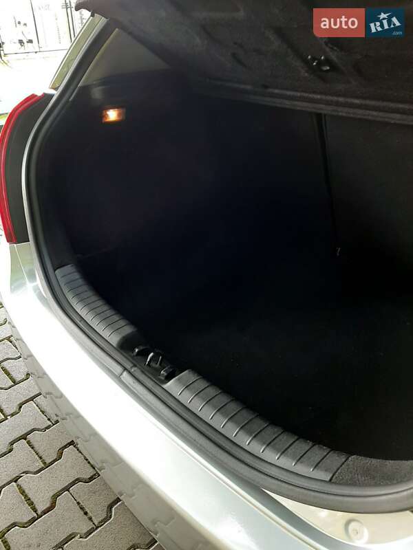 Хэтчбек Kia Ceed 2006 в Александрие