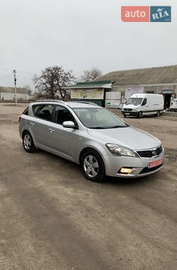 Универсал Kia Ceed 2010 в Вознесенске