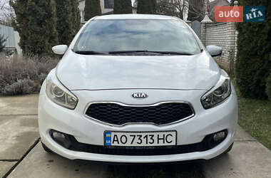 Хетчбек Kia Ceed 2014 в Виноградові