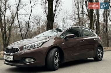 Хетчбек Kia Ceed 2013 в Києві