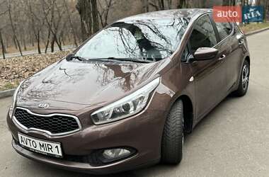 Хетчбек Kia Ceed 2013 в Києві