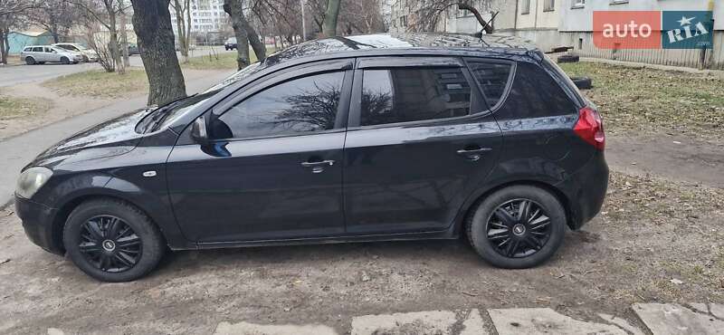 Универсал Kia Ceed 2007 в Черкассах фото 5 Универсал Kia Ceed 2007 в Черкассах