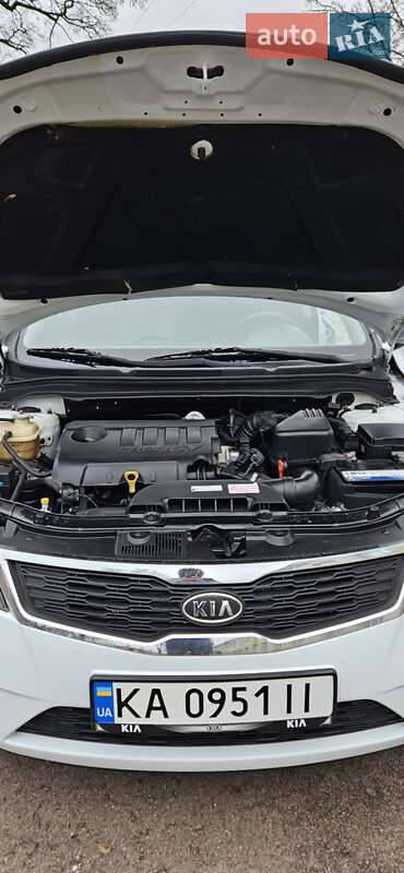 Універсал Kia Ceed 2011 в Ромнах