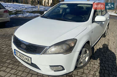 Хетчбек Kia Ceed 2011 в Львові