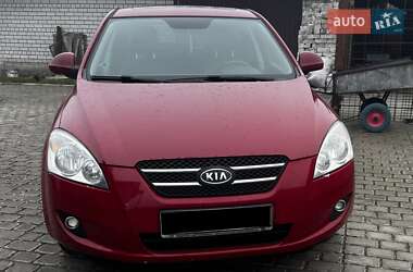 Хетчбек Kia Ceed 2006 в Павлограді