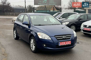 Хетчбек Kia Ceed 2008 в Чернігові