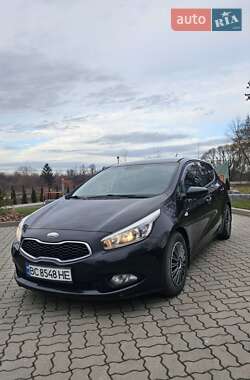 Хетчбек Kia Ceed 2013 в Львові