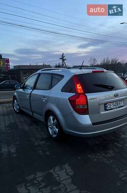 Хэтчбек Kia Ceed 2009 в Черновцах